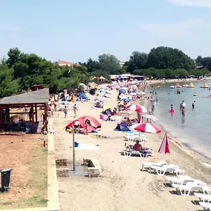 https://leda.pula-hotels.org