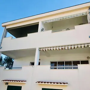 https://apartman-mijic.hotels-in-trogir.com